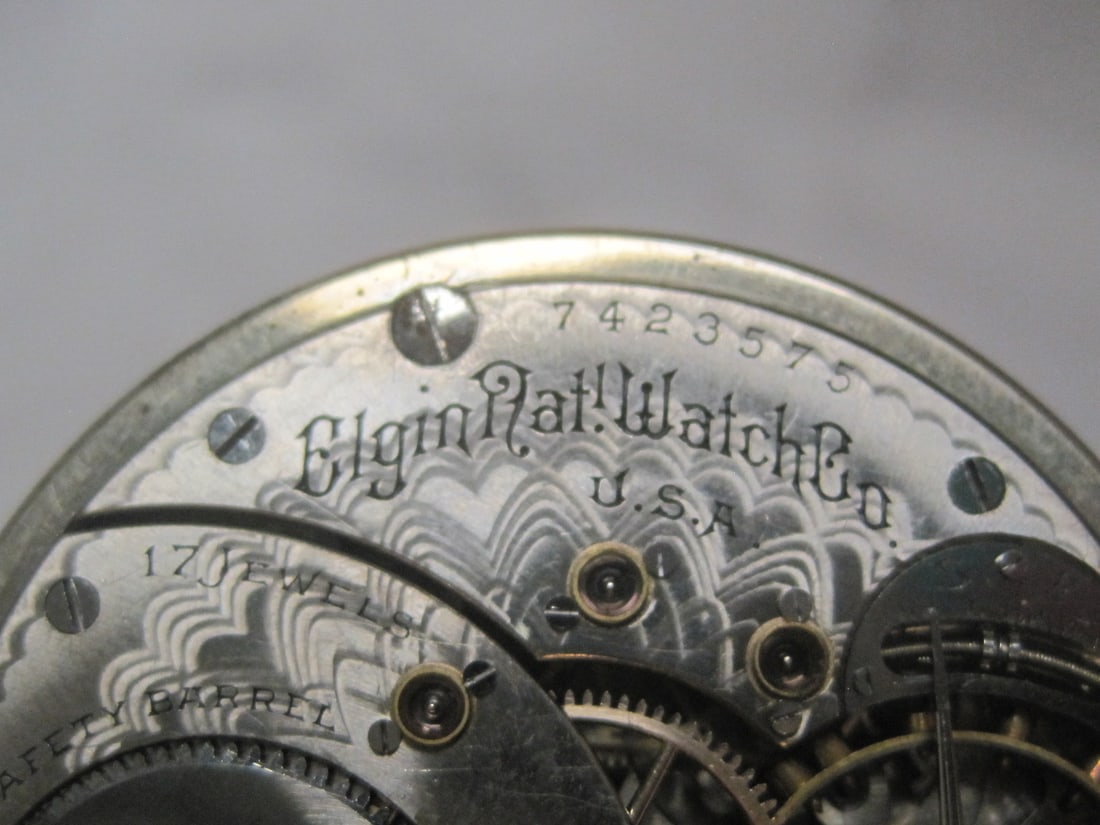 14k Gold Elgin 17 Jewels Pocketwatch - 6