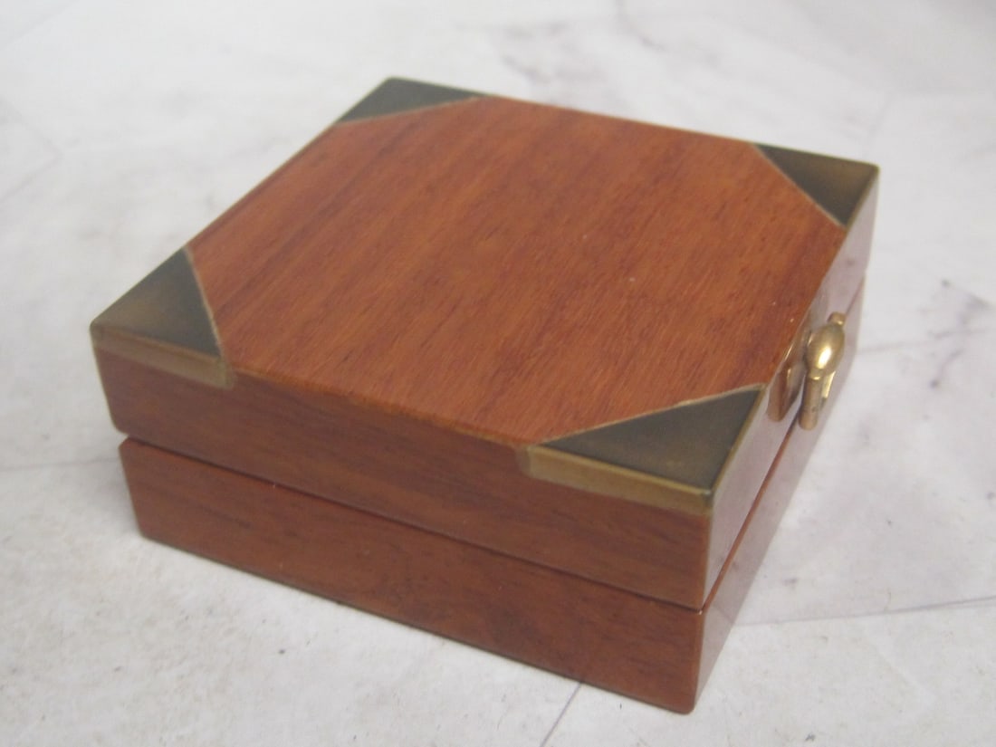 Asprey London Clock in Redwood Case - 6