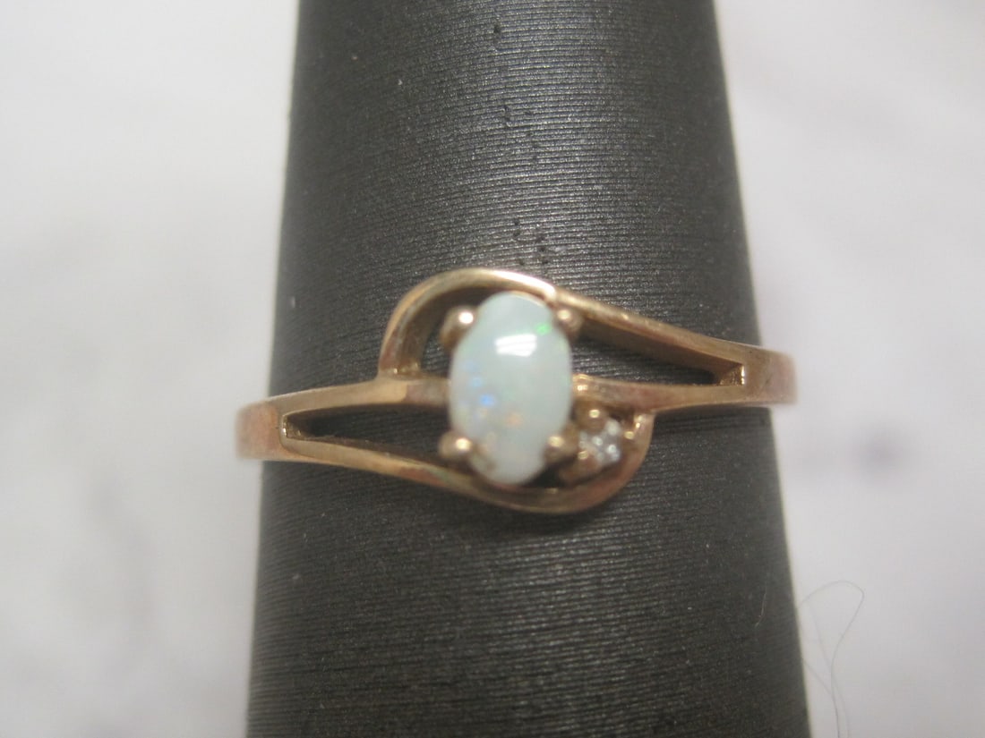 10k Gold Opal Ring (1 of 5)