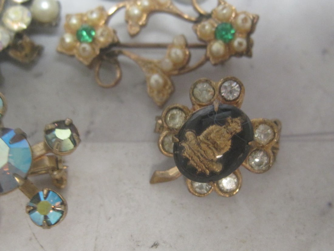 Lot of 6 Vintage Rhinestone Brooches - 4