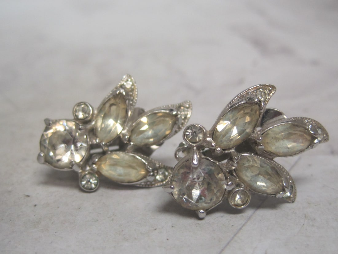 Eisenberg Ice Clip Earrings: . 