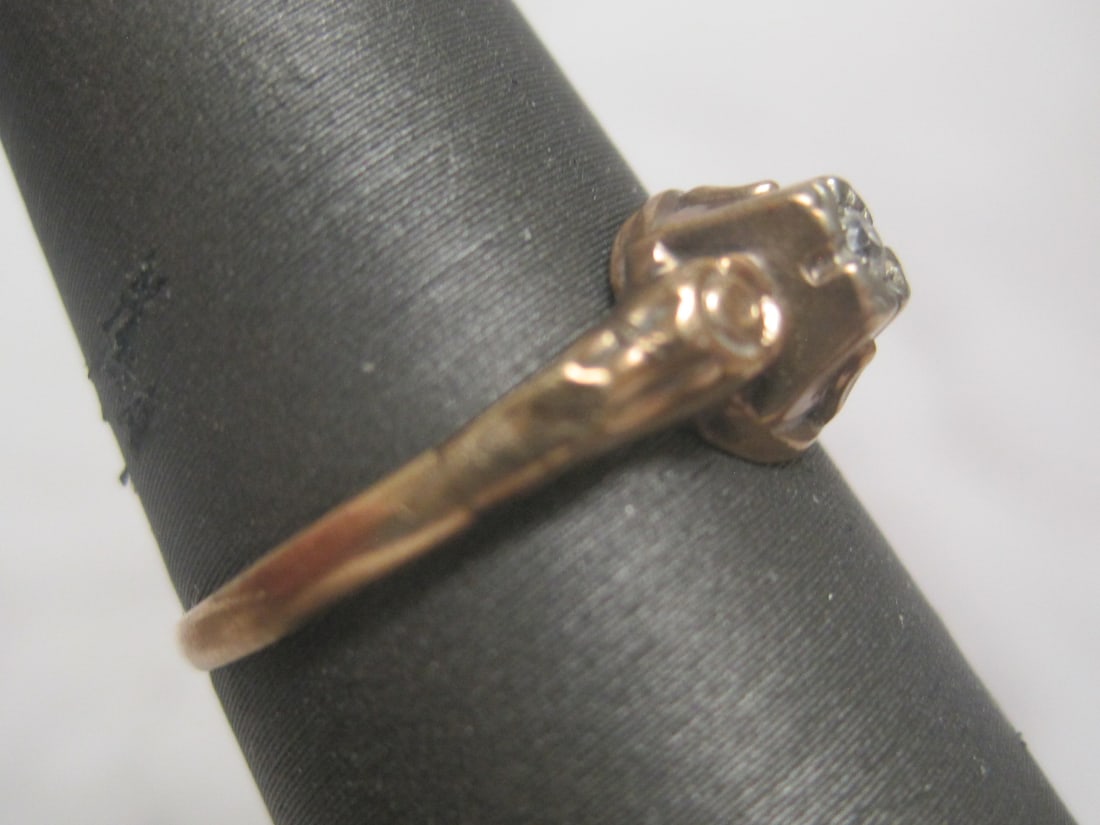 10k Gold Antique Diamond Ring - 3
