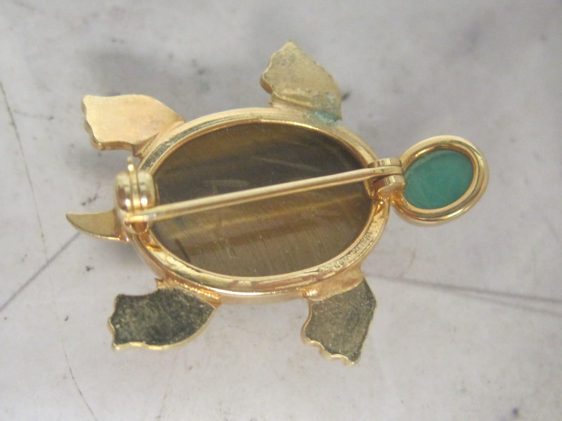 Vintage Turltle Gold-filled Brooch with Tiger's Eye Shell & Green Stone - 4