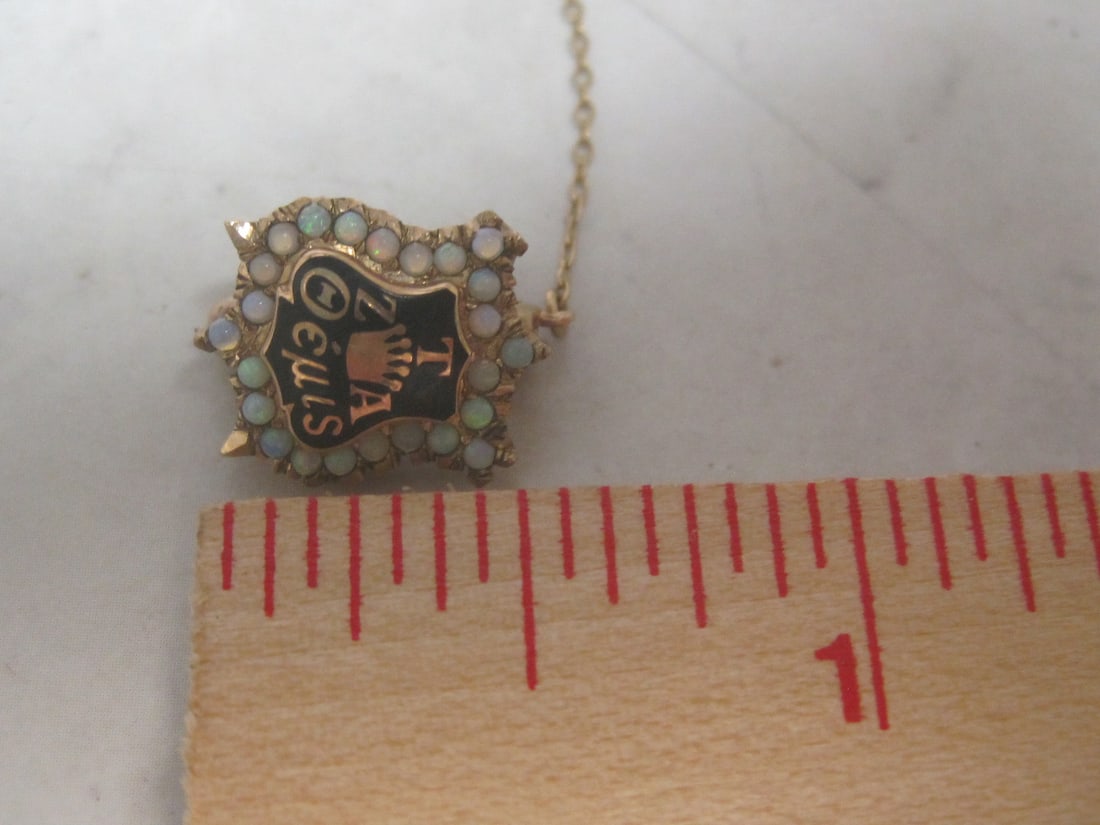 10k Gold Sorority Member Badge - 9