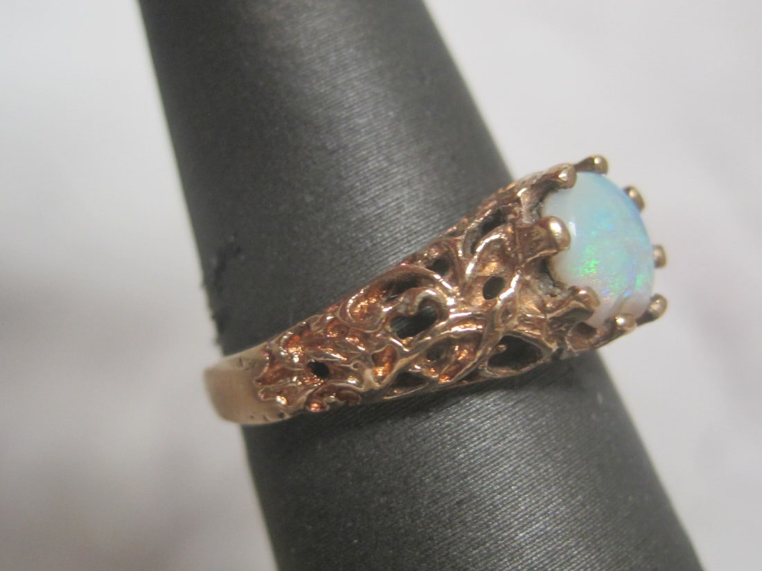 10k Gold Opal Ring - 3