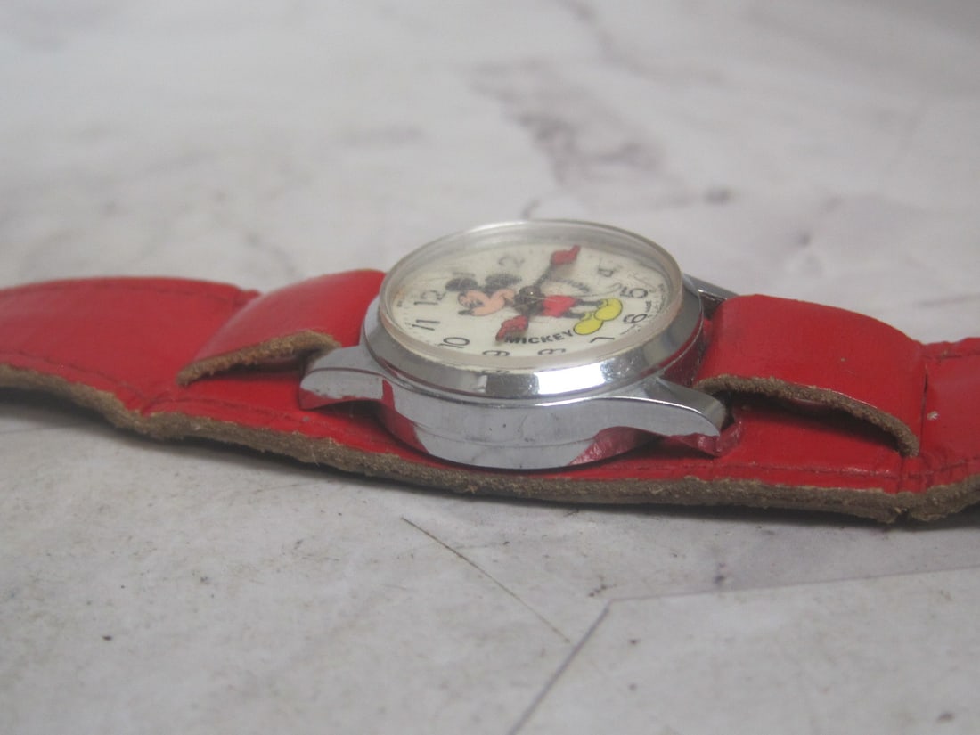 Vintage Bradley Mickey Mouse Watch - 5