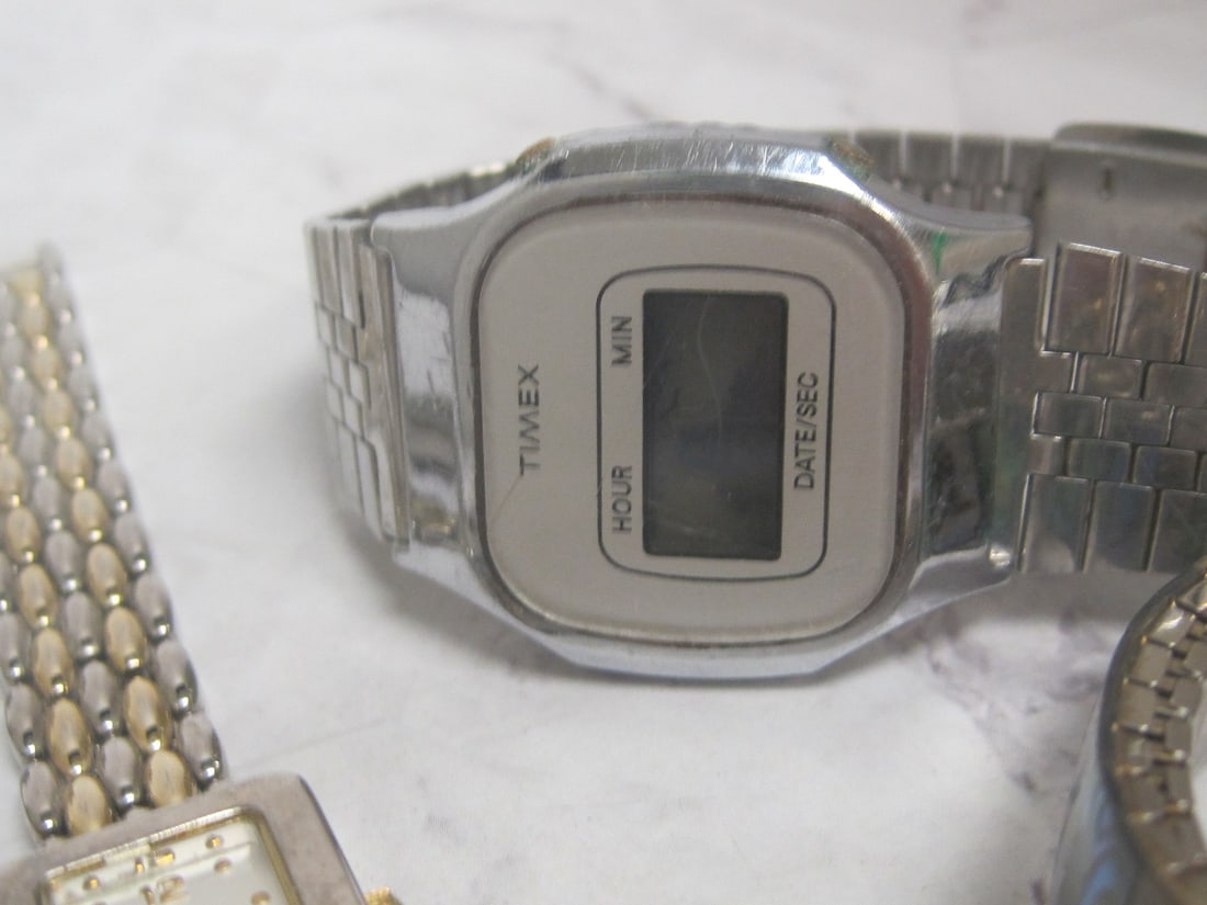 Lot of 4 Vintage Watches - 3