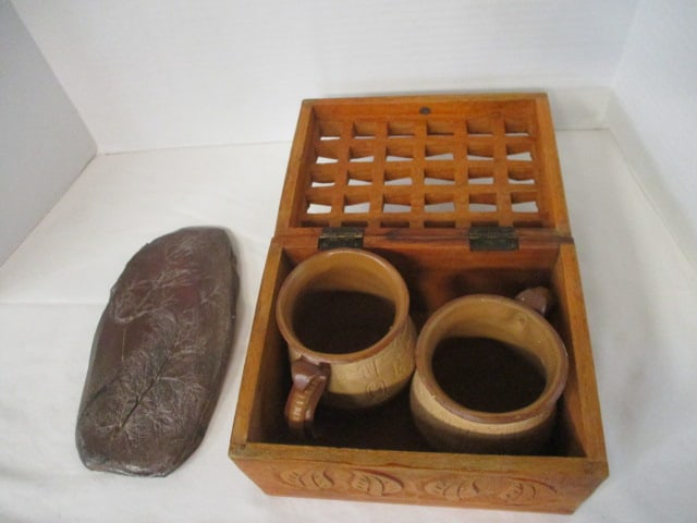 Manganese Dentritic Sandstone & Wood Keepsake Box: Keepsake Box has 2 Egyptian Style Mugs w/Cobra Snake Handles 