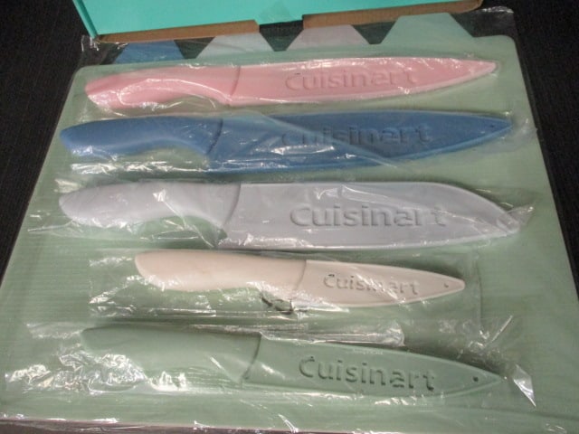 Cuisinart Knife Set w/Cutting Sheets in Box: . 