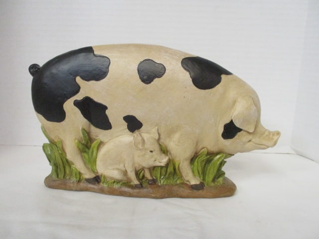 Resin 'Gloucester Black Spot' style Pig: 11" L x 2" D x 6 1/2" H 