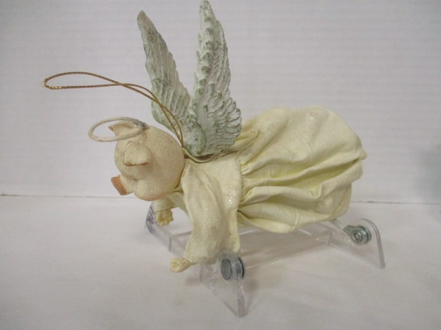 Angel Pigs Grouping - 12