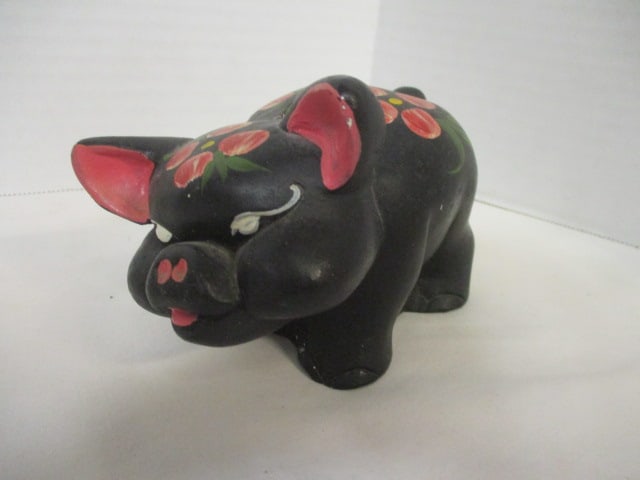 Black & White Pig Figurines & Pig Lamp - 7