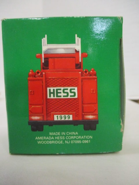 Hess 2004 in Box 40th Anniversary w/Bag, Hess 1999 Fire Truck - 11