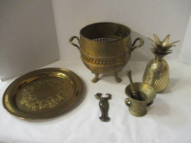 Brass Grouping, Mortar/Pestle, Pineapple Box, etc: . 