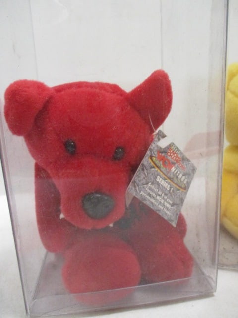 Wrestling Bears - Hollywood Hogan, Goldberg, The 4 Horsemen (1999) - 3