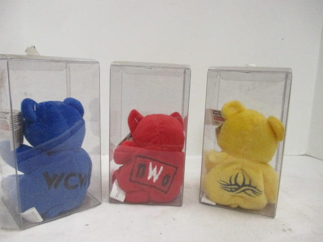 Wrestling Bears - Hollywood Hogan, Goldberg, The 4 Horsemen (1999) - 5