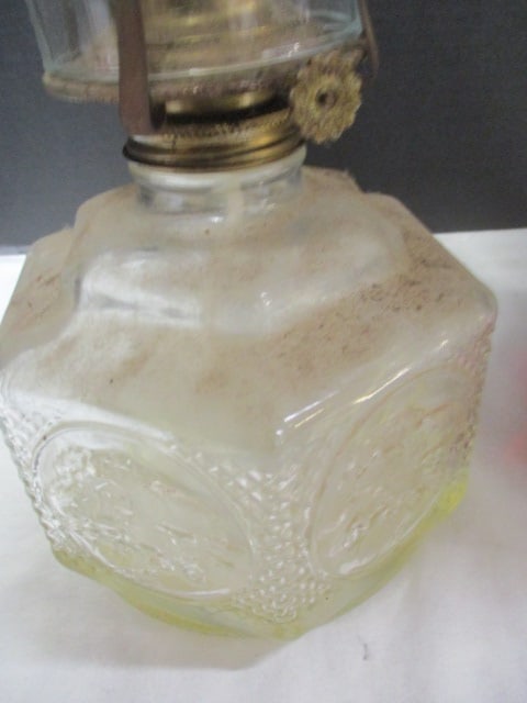 Lamplight Farms? Oil Lamps (Horse & Buggy Themed) 2 - 7