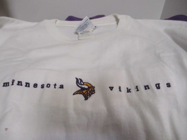 Vikings NFL Doll, Sweatshirt, T-Shirts, Headband - 7