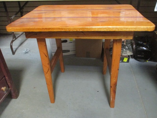 Handcrafted Pine Table by Local Craftsman (1 of 7)
