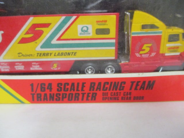 Racing Champions 1997 Diecast #5 - 5