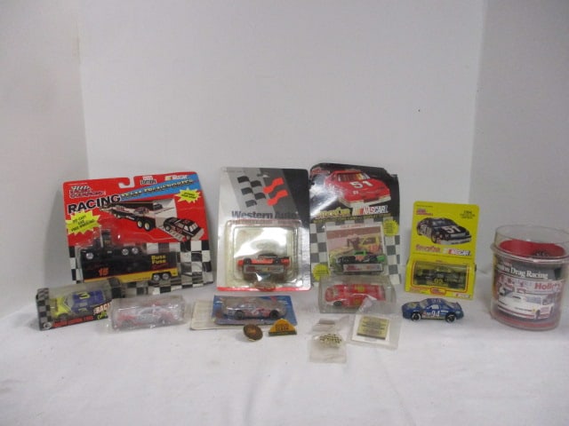 Racing Champions Hot Wheels, Western Auto Packaged Cars,: Souvinir Racing Lapel Pins