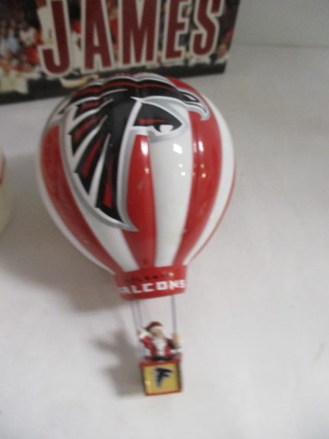 NFL & Baseball Memorabilia - 7