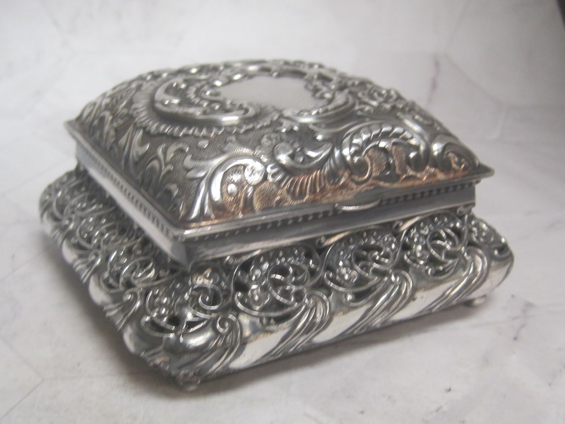 Victorian Silverplate Jewelry Box by Wilcox: Elaborate openwork floral base, Art nouveau, 4" x 4", 2 1/2" tall, circa 1890 