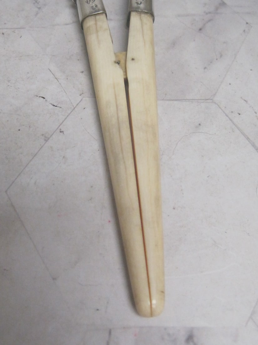 Victorian Sterling Silver & Bone Glove Stretcher - 3