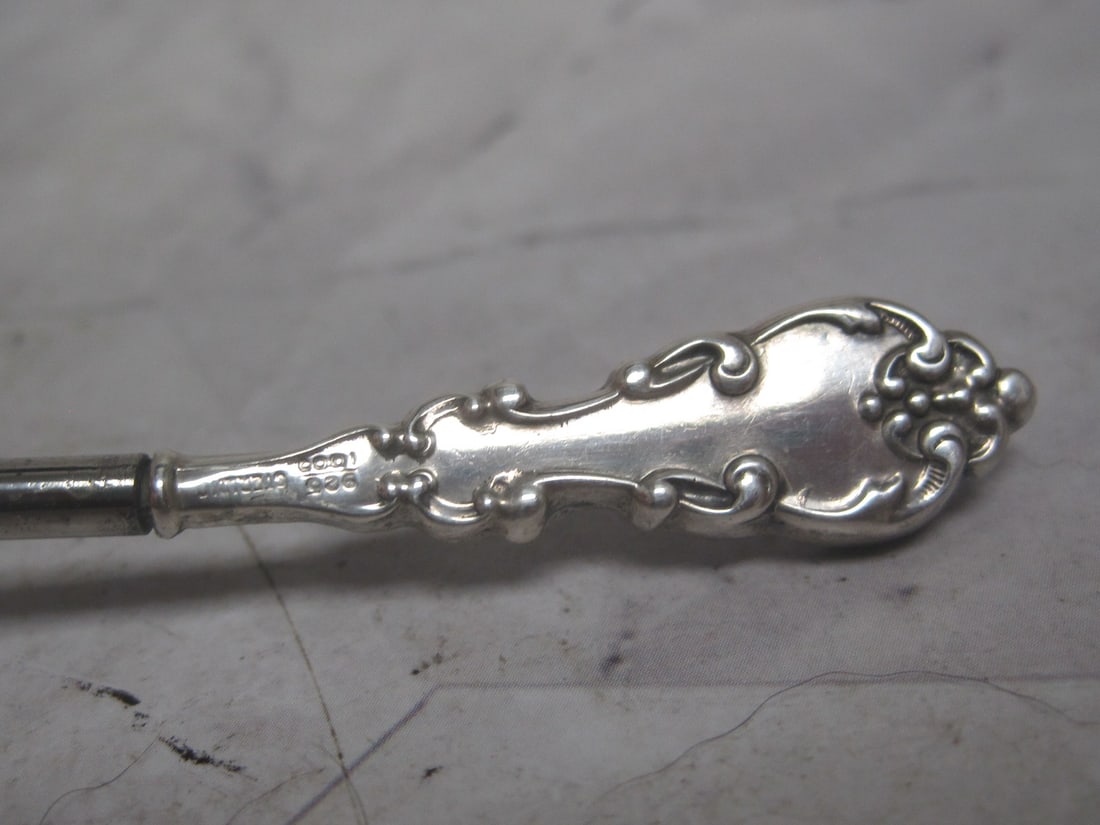 Sterling Silver Victorian Glove Hook - 3