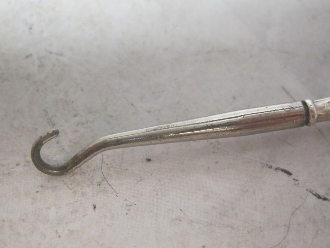 Sterling Silver Victorian Glove Hook - 4