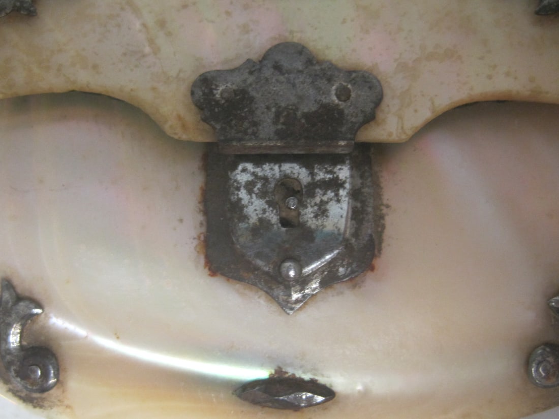 Rare 19th Century Coin/Sewing Purse - 2