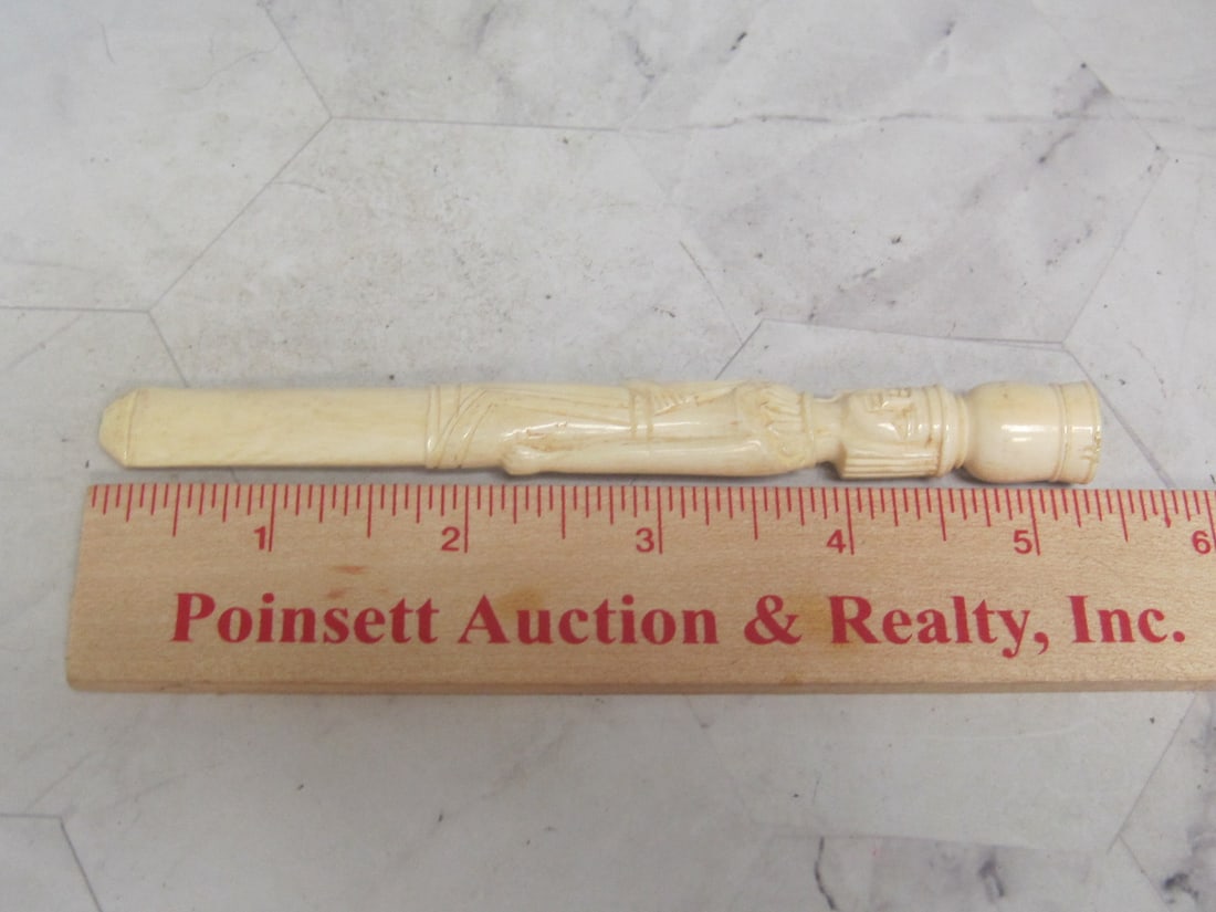 Carved Cigarette Holder - 7