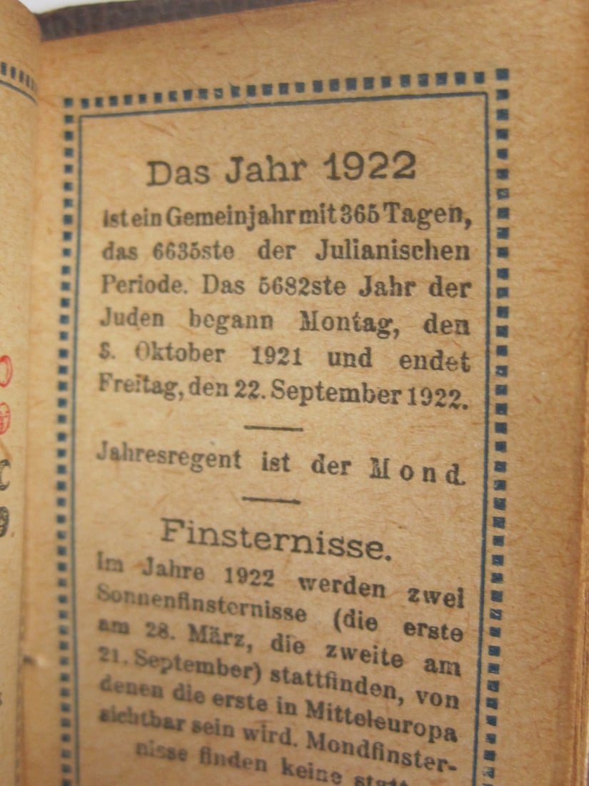 Carved 1922 Calendar Miniature Book - 4