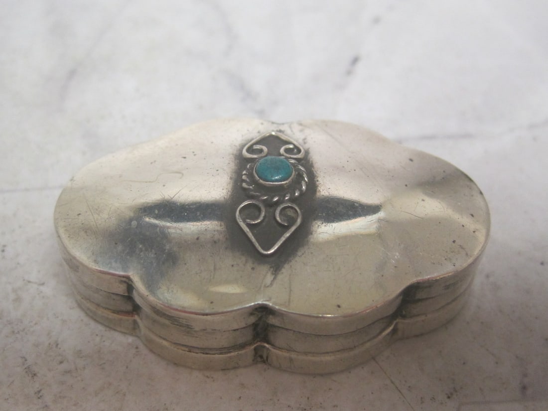 Sterling Silver Pill or Trinket Box: Weighs 10 grams, Turquoise on top, Vintage Mexican, 2" x 1"