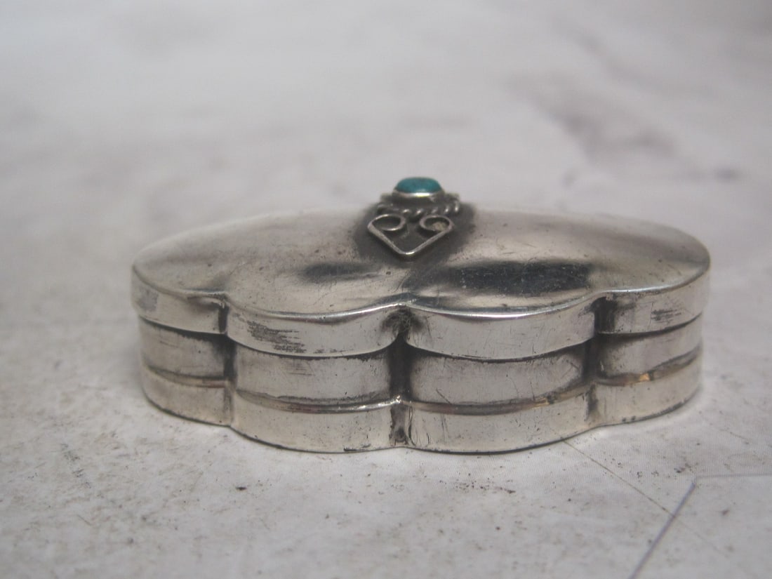 Sterling Silver Pill or Trinket Box - 2