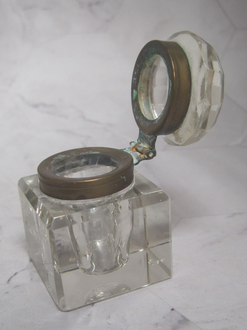 Antique Cut Glass Inkwell - 3