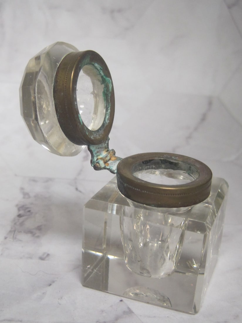 Antique Cut Glass Inkwell - 4