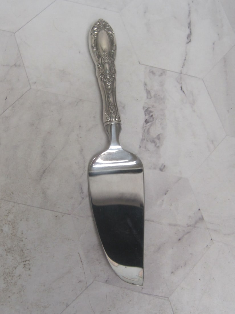 Sterling Silver Handled Cheese Knife by Towle: Ornate "King Richard" pattern, 6 7/8" 