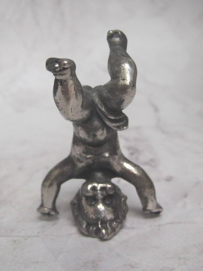 Pair of Antique Silverplate Cherub Figurines or Putti - 8