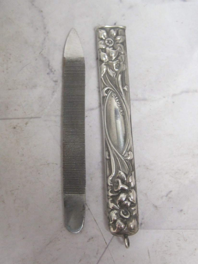 Victorian Sterling Silver Nail File Case: Case weighs 2.7 grams, With file inside, pendant loop for chatelaine or pendant, Art Nouveau floral, 3" 