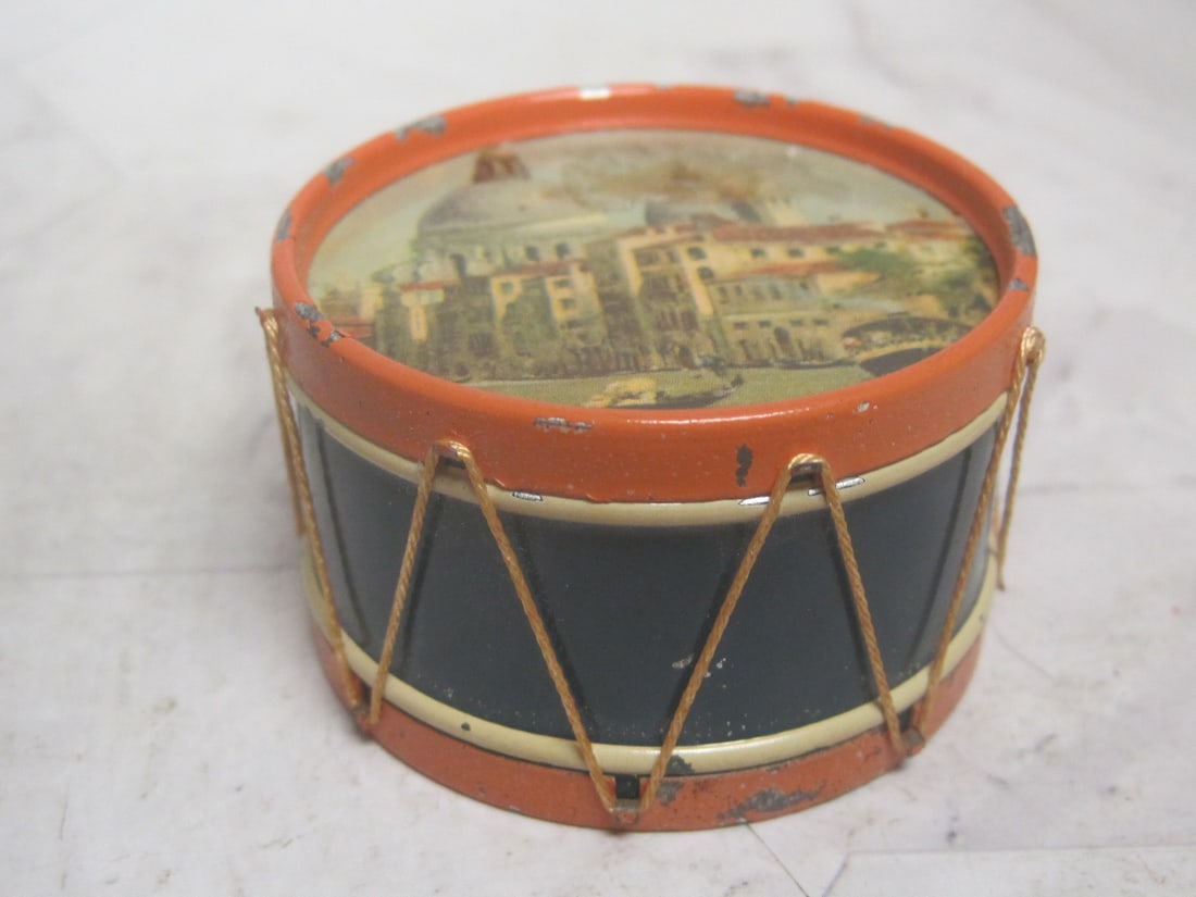 Sewing Collectible Vintage Figural Drum Pin Cushion: Venice scene top, metal body, pin cushion underneath, 2" diameter