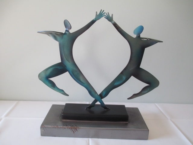 Lyna Rae Loai Signed Contemporary Metal Art Work: 17"h, signed in black marker-see pictures for signature 