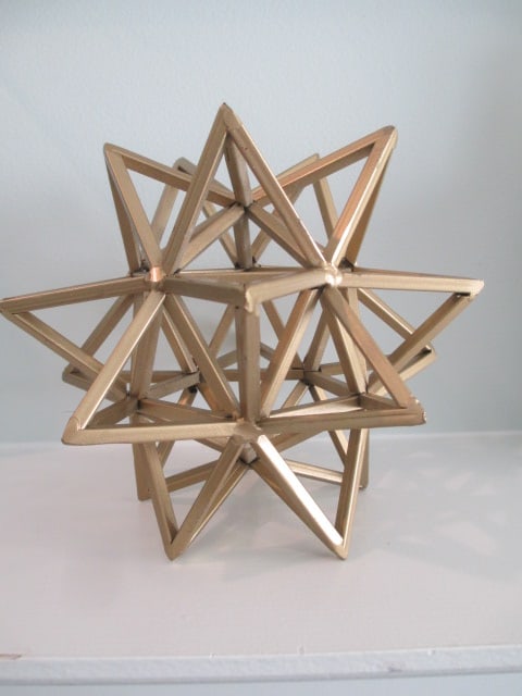 Gold Tone Metal Geometric Starburst: 7"dia 