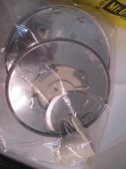 Cuisinart Custom 11 Food Processor - 8