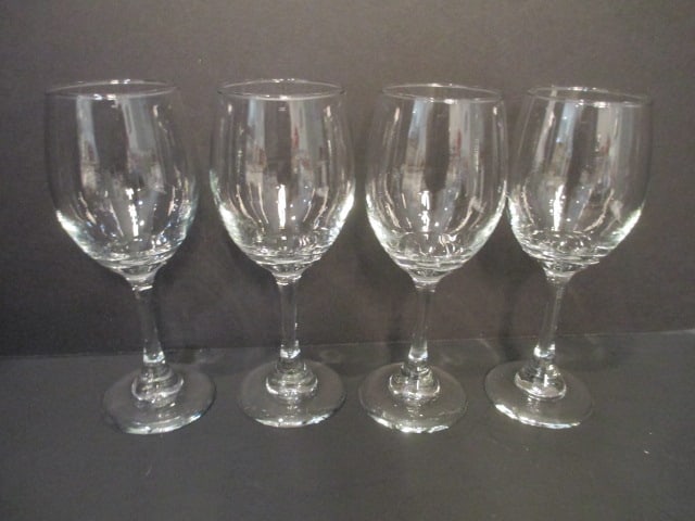Four Handblown Crystal Wine Glasses: 8 1/4"h 