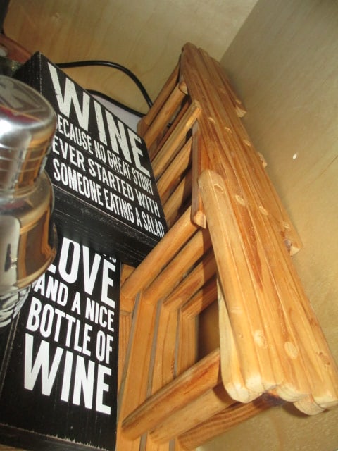 Accordion Wine Rack, Bottle Openers, Ice Bucket, Oster Power Wine Opener, - 3