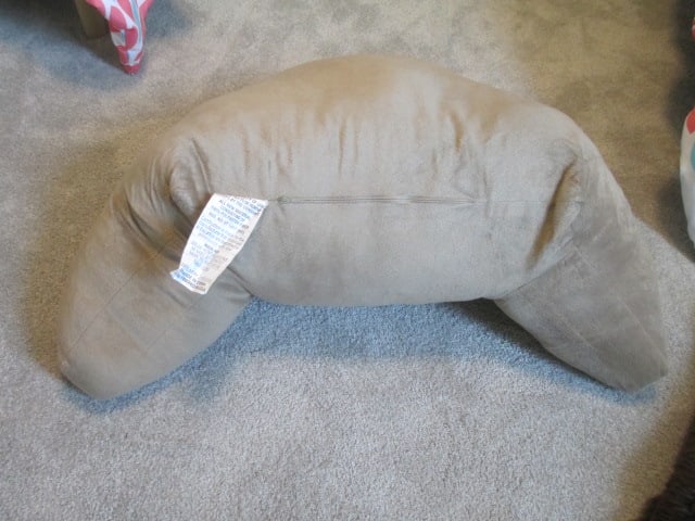 Arlee Home Fashions Husband Back Pillow and Two Plush Throws - 3