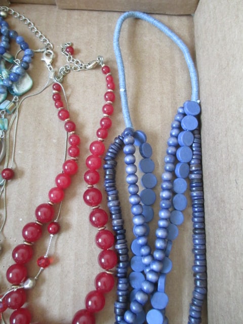 Beaded and Polished Stone Fashion Necklaces - 4
