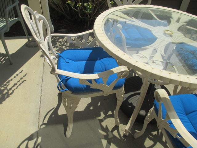 Innova Cast Metal 5 Piece Patio Set and Umbrella Stand - 3