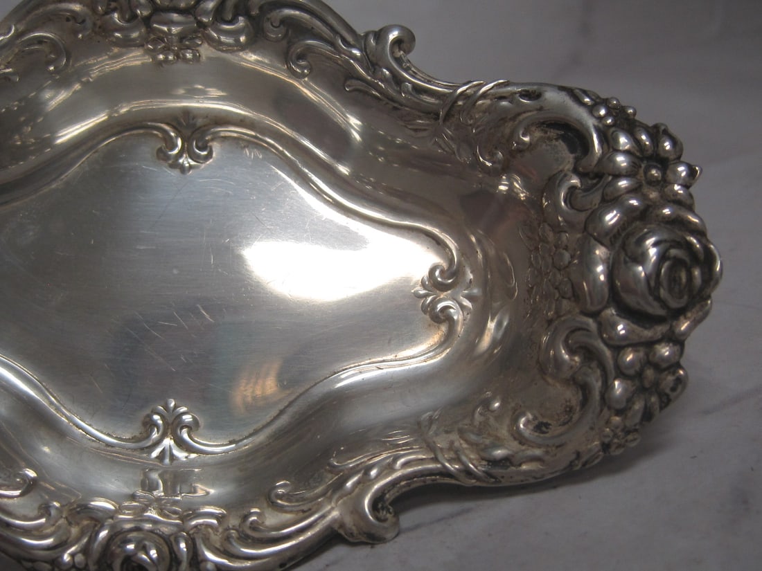 Sterling Silver Wallace Dresser Pin Dish - 3